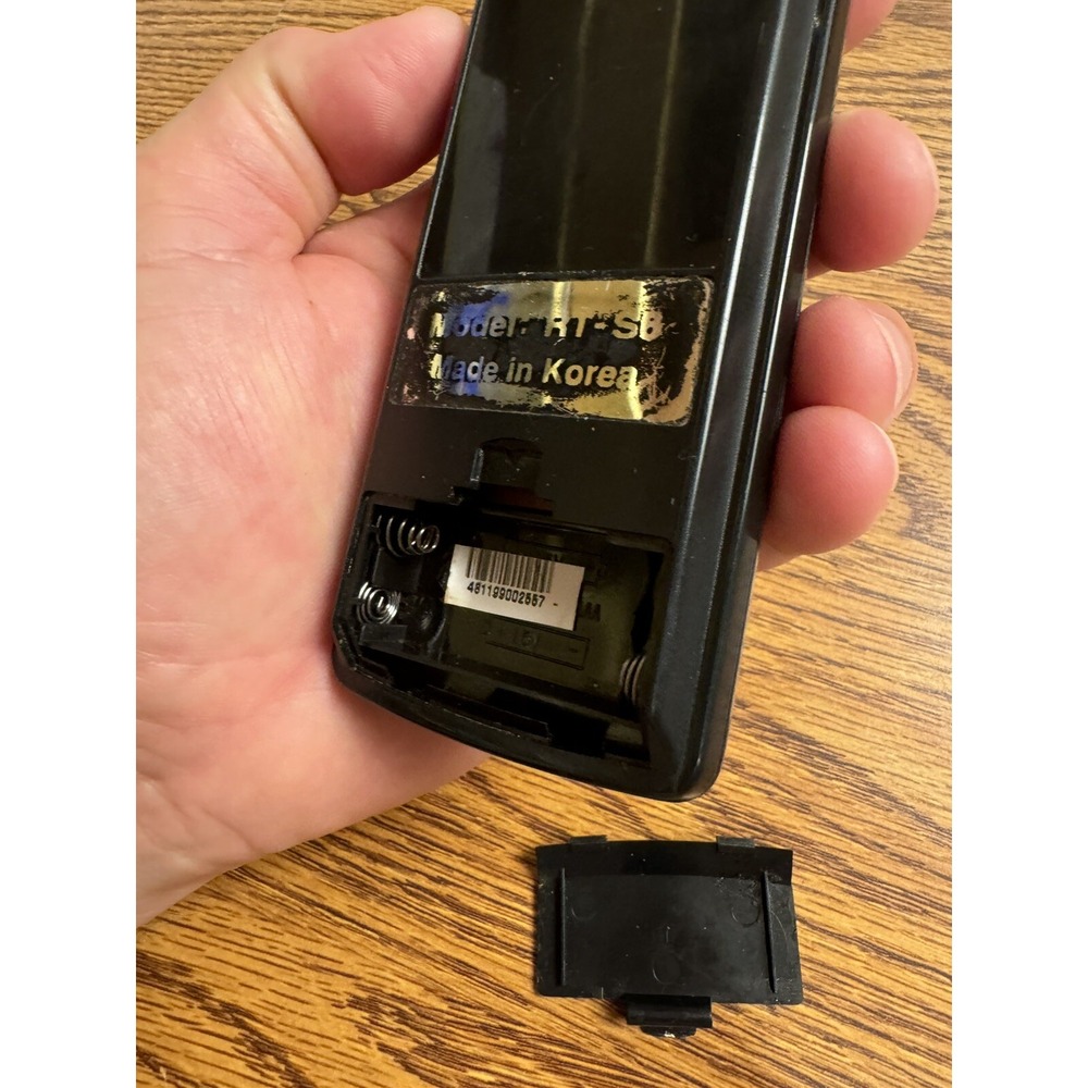Remote Control Model No. RT-S6 Black Made In Korea Used - Picture 7 of 7